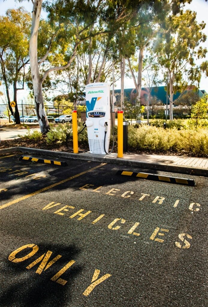 Canberran EV charging station; a share of 80-90% new sales of zero-emission cars is targeted by 2030