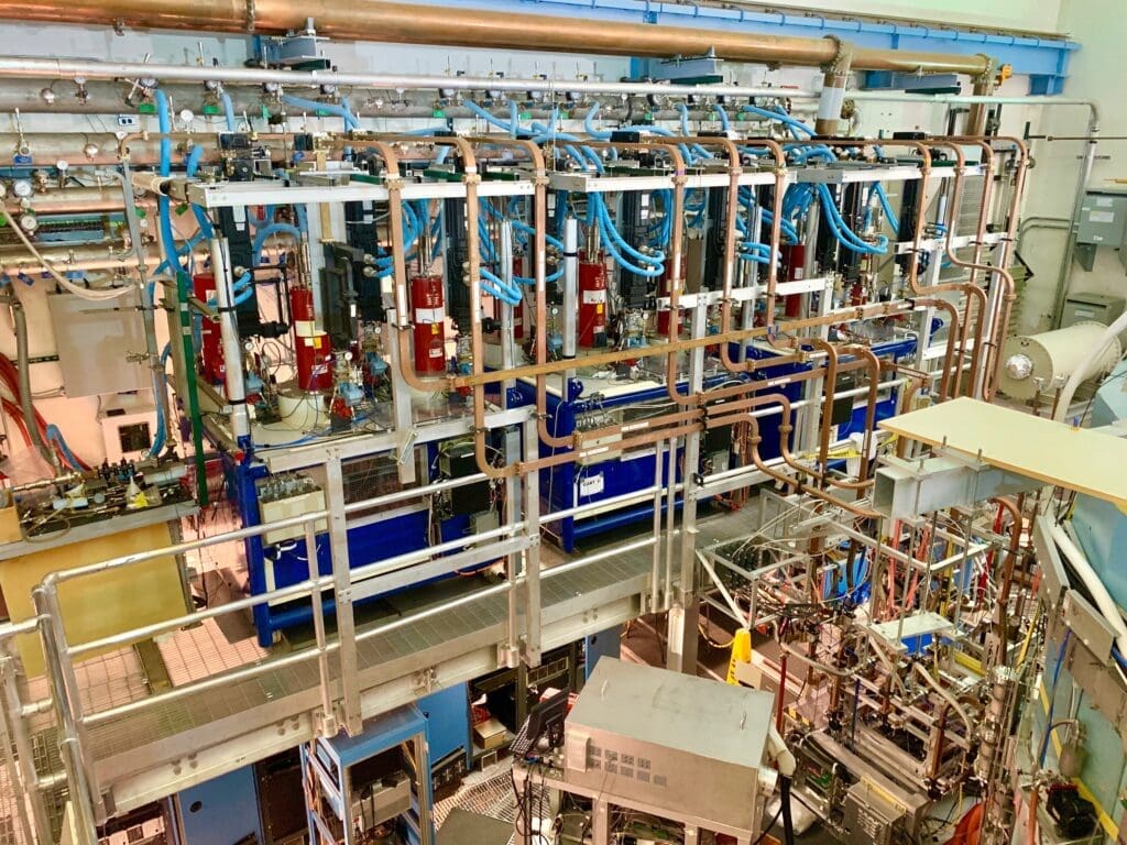 Microwave energy injector for Commonwealth Fusion Systems, who are advertising to have the first commercially available fusion plant in the 2030s